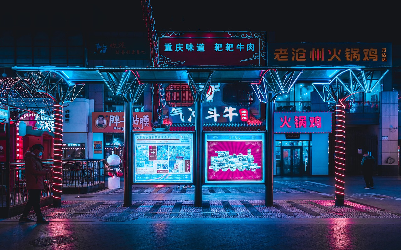 Discover Open Conversations Through Uncensored AI