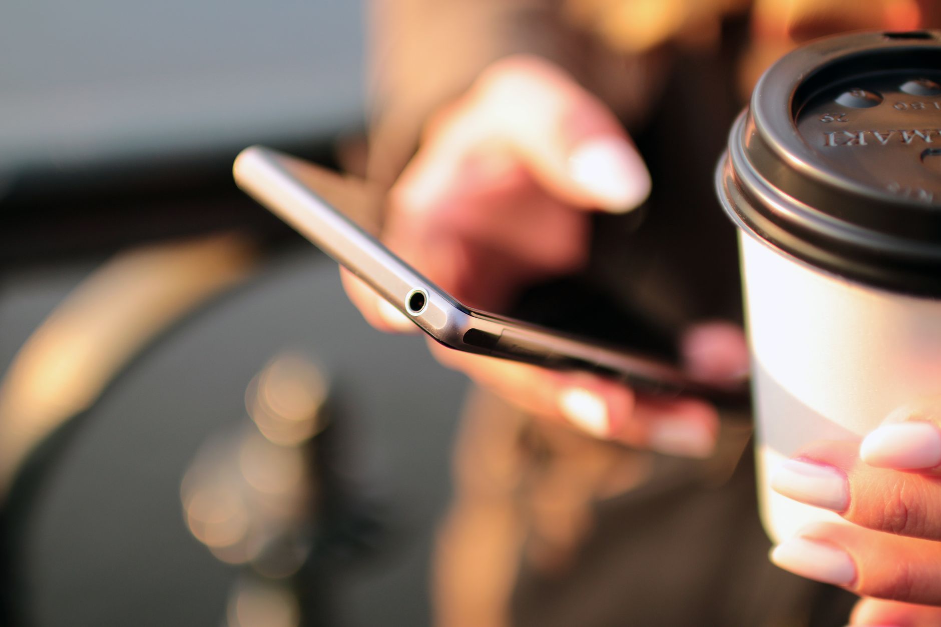Voice SMS-only plans: The Best Simple Options from Airtel, Jio, Vodafone