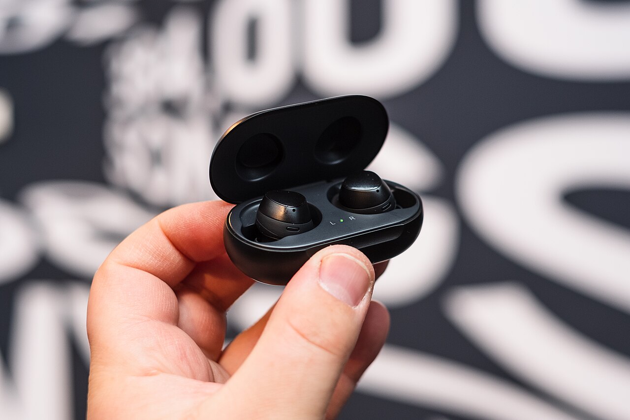 Samsung Galaxy Buds On: The Best Smart Audio Experience